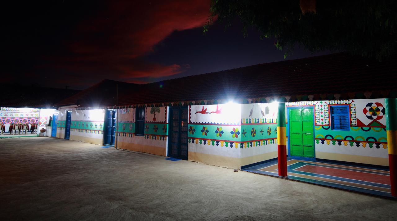 รันน์ ภูมี รีสอร์ต Hotel Hodka ภายนอก รูปภาพ