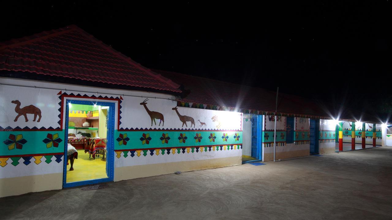 รันน์ ภูมี รีสอร์ต Hotel Hodka ภายนอก รูปภาพ